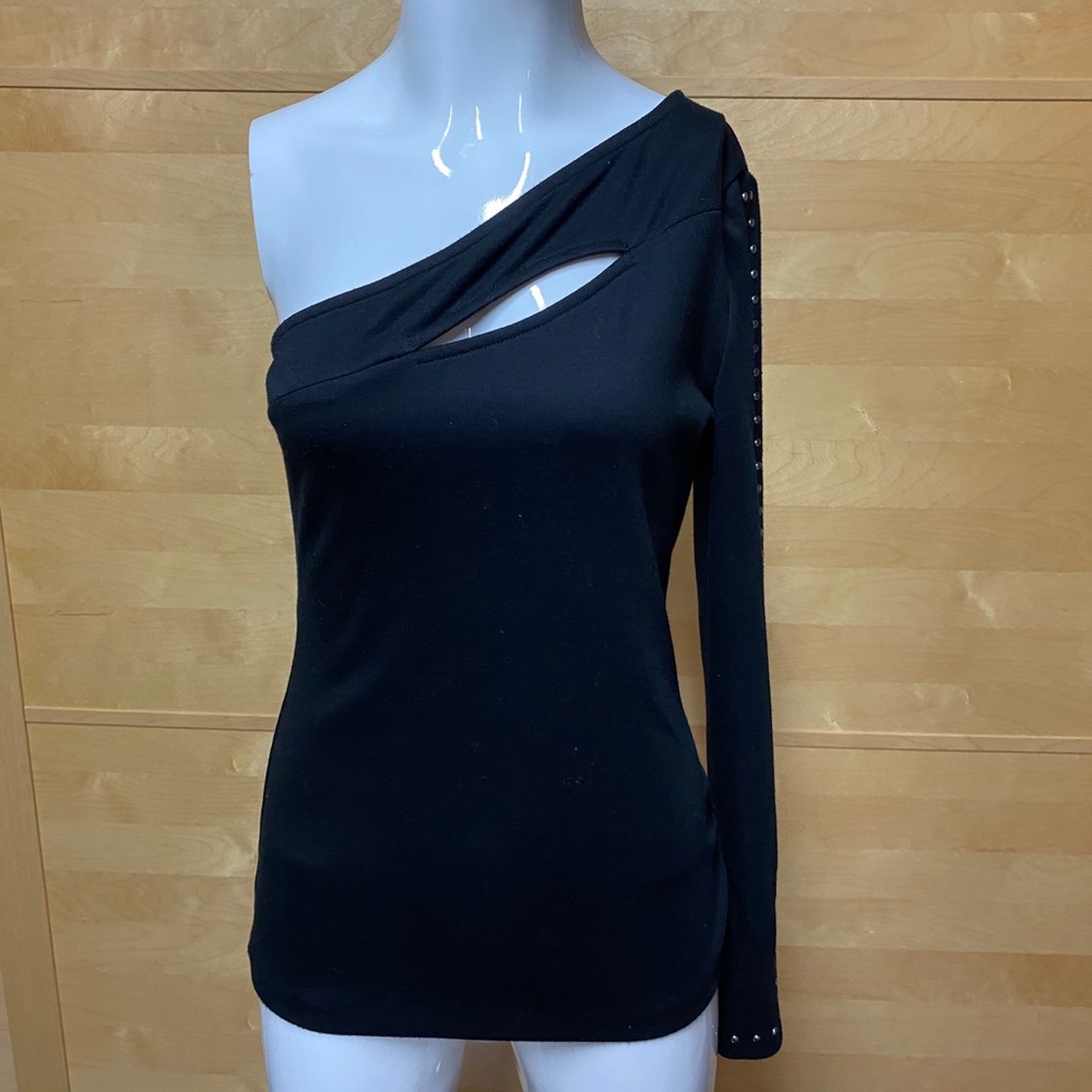 One shoulder black GUESS blouse